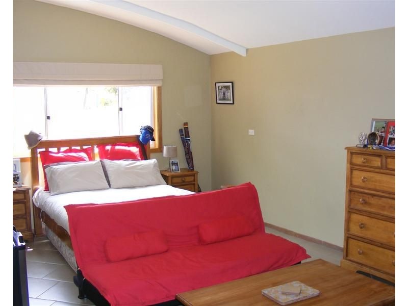 18 Cooyal Street, Cowra NSW 2794