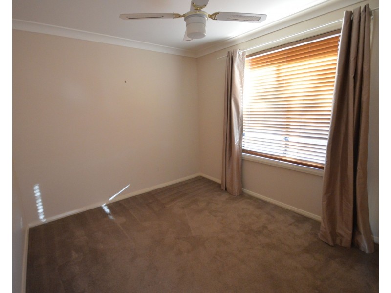 19 Preston Street, Canowindra NSW 2804