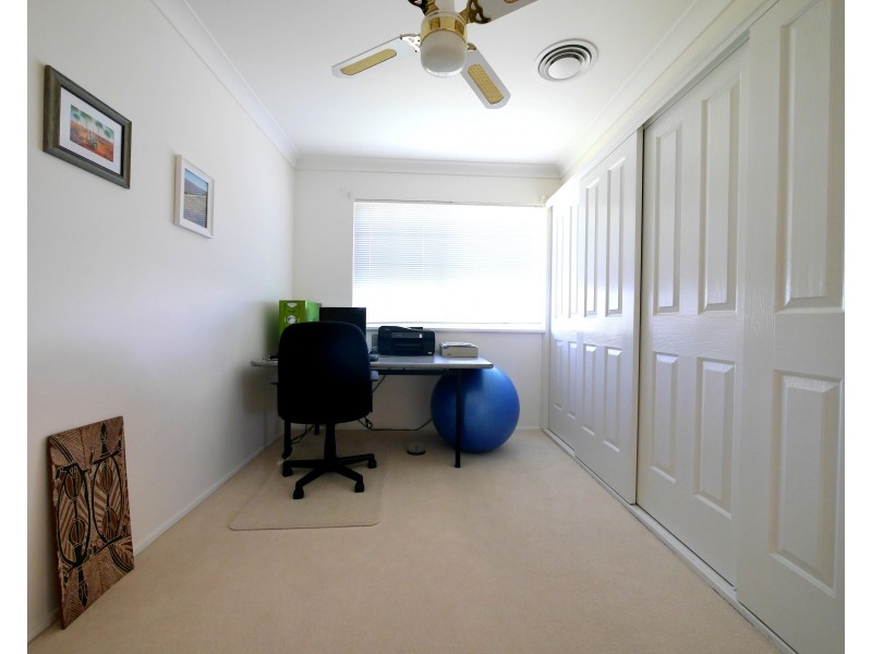 18 Yaldara Crescent, Cowra NSW 2794