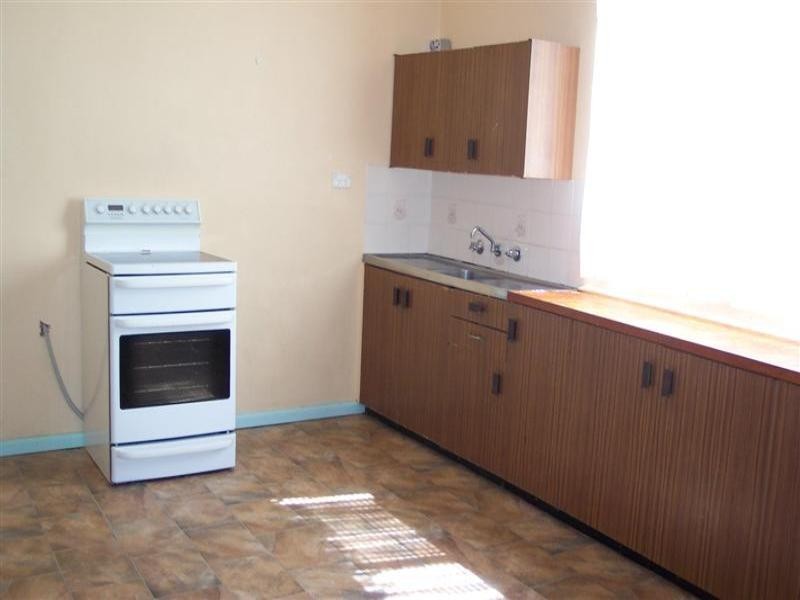 7 Neila Street, Cowra NSW 2794