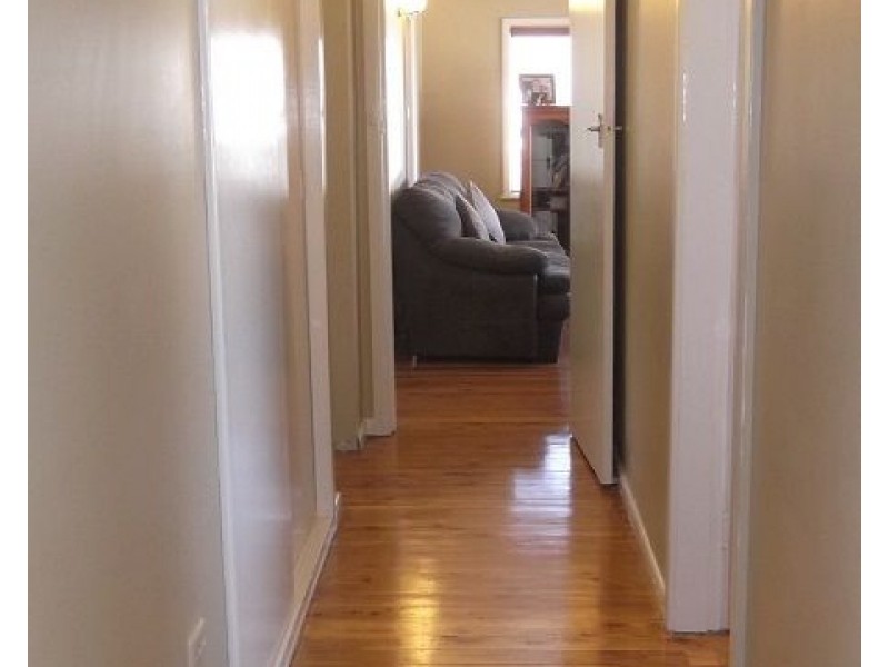 22 Liverpool Street, Cowra NSW 2794