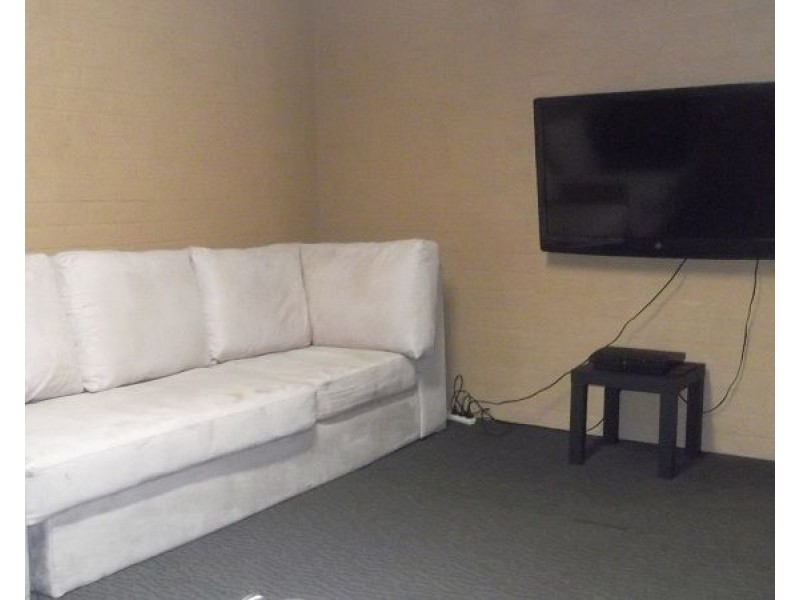 22 Liverpool Street, Cowra NSW 2794