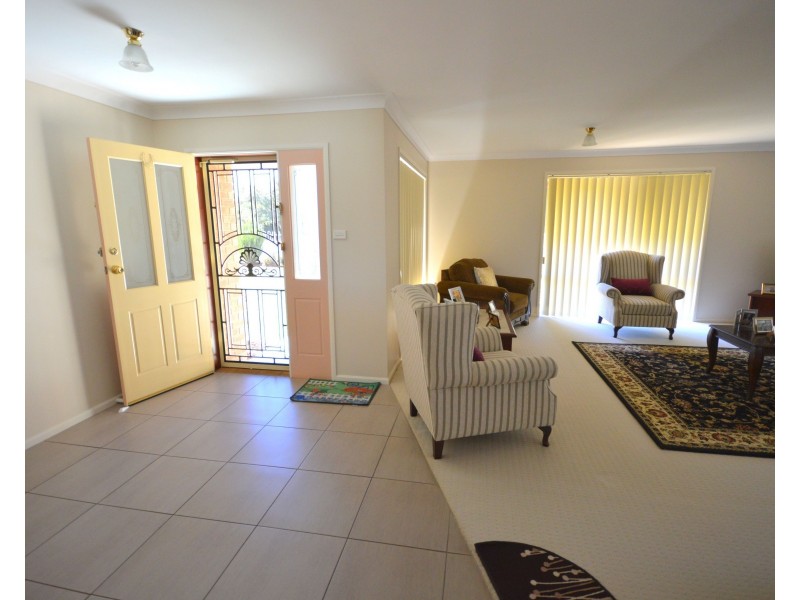 26 Fitzroy Avenue, Cowra NSW 2794