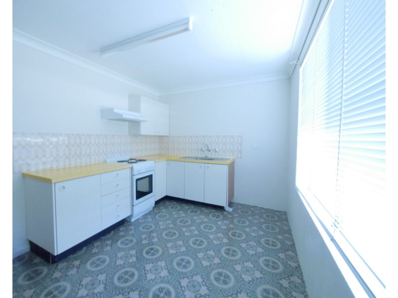 11A Kanangra Street, Cowra NSW 2794