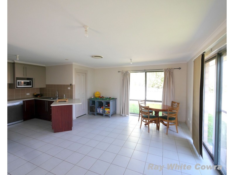 3 Myall Street, Cowra NSW 2794