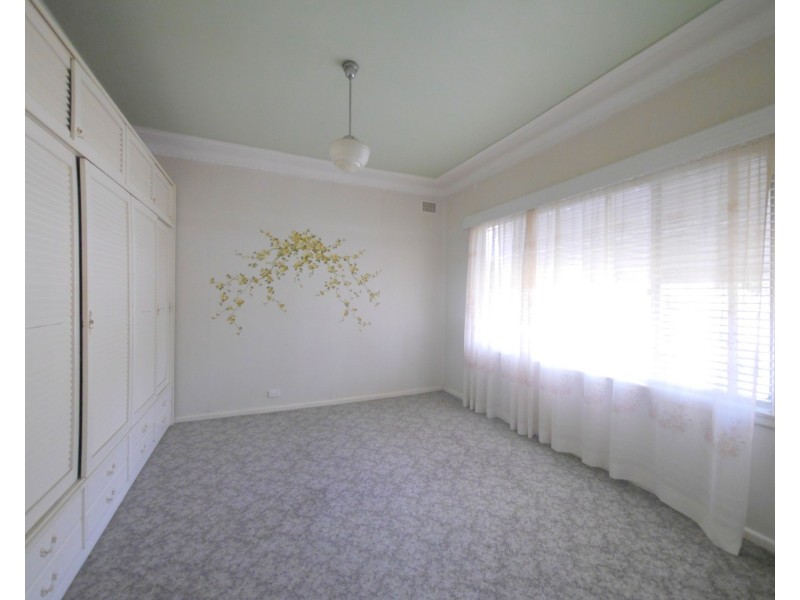 51 Redfern Street, Cowra NSW 2794