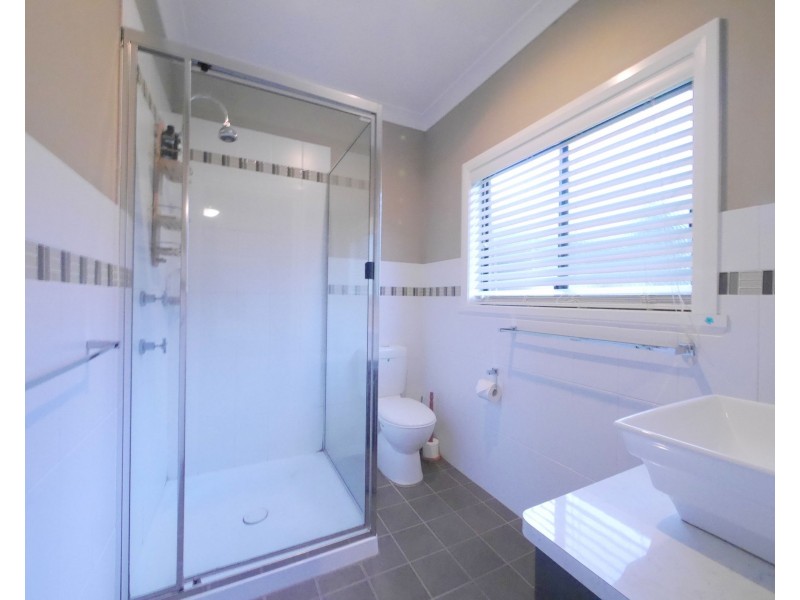 17 Preston Street, Canowindra NSW 2804