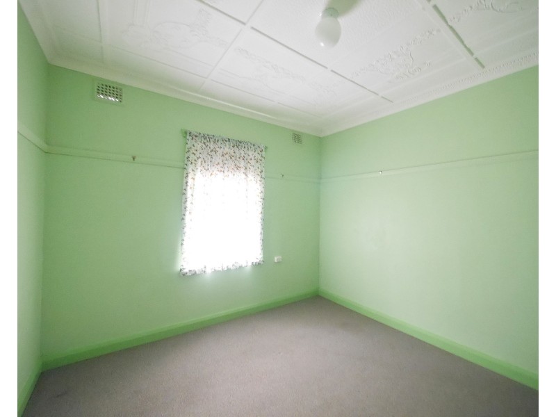 38 Fitzroy Avenue, Cowra NSW 2794