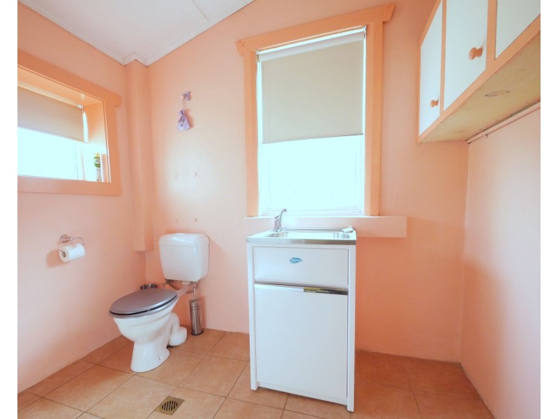 38 Fitzroy Avenue, Cowra NSW 2794