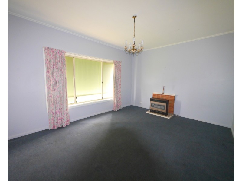 3 Chapman Street, Cowra NSW 2794