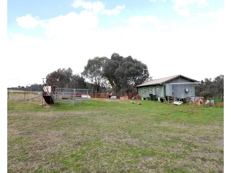2626 Mid Western Highway, Cowra NSW 2794