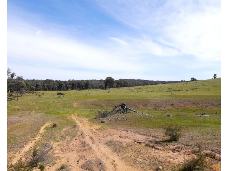 2626 Mid Western Highway, Cowra NSW 2794