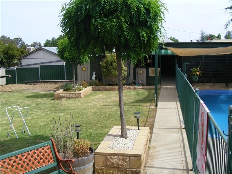 57 Brougham Street, Cowra NSW 2794