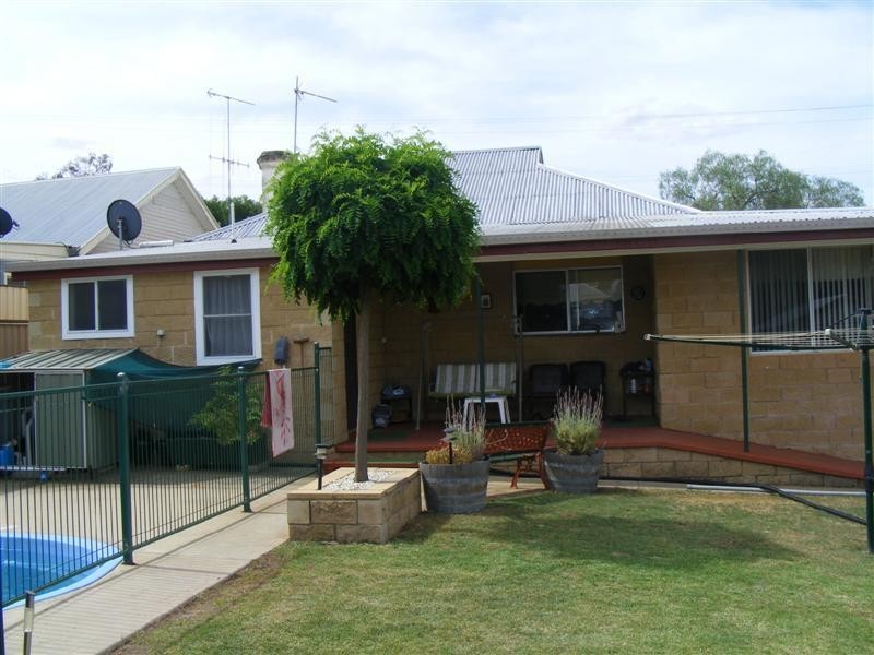 57 Brougham Street, Cowra NSW 2794