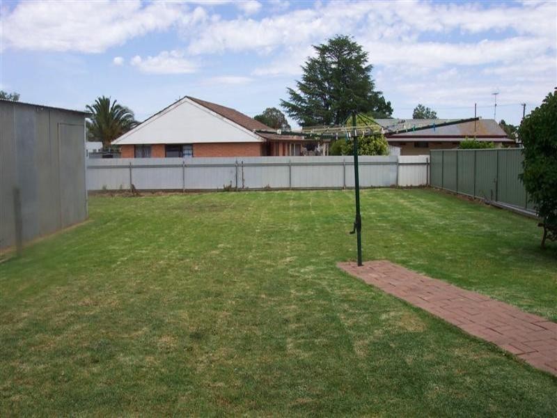 46 Kite Street, Cowra NSW 2794