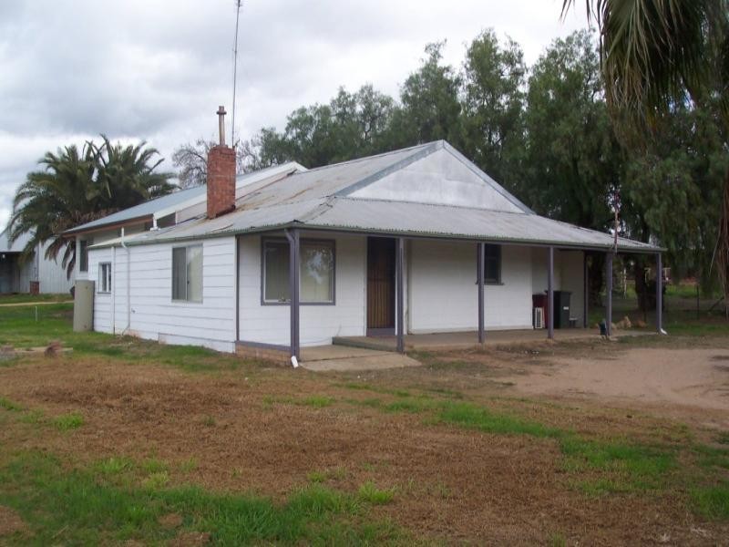 31-33 Waratah Street, Cowra NSW 2794