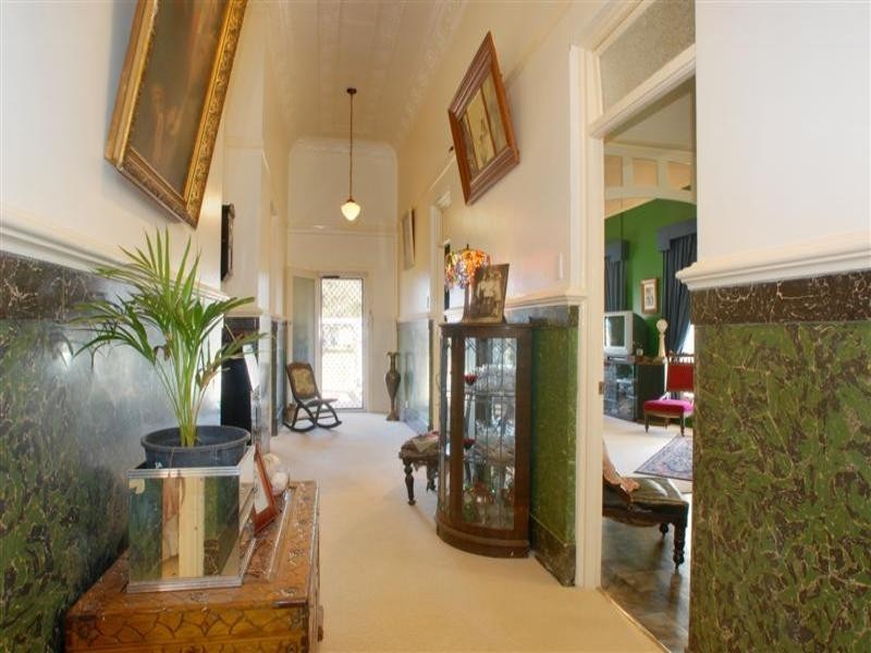 2 East Street, Gooloogong NSW 2805