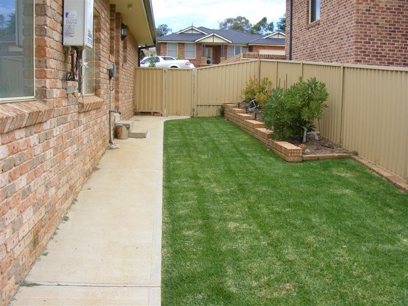 30 Acacia Circuit, Cowra NSW 2794