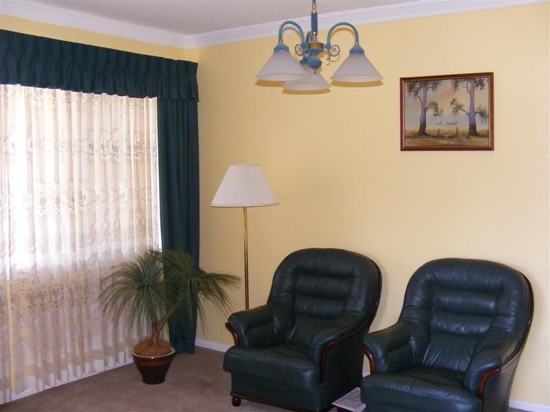 75 Fitzroy Avenue, Cowra NSW 2794