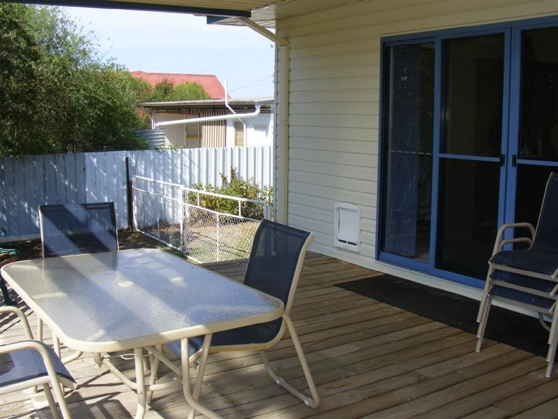 75 Fitzroy Avenue, Cowra NSW 2794