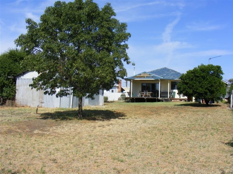 75 Fitzroy Avenue, Cowra NSW 2794
