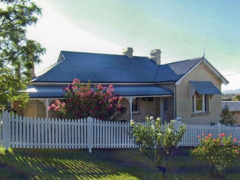 155 Fitzroy Street, Cowra NSW 2794