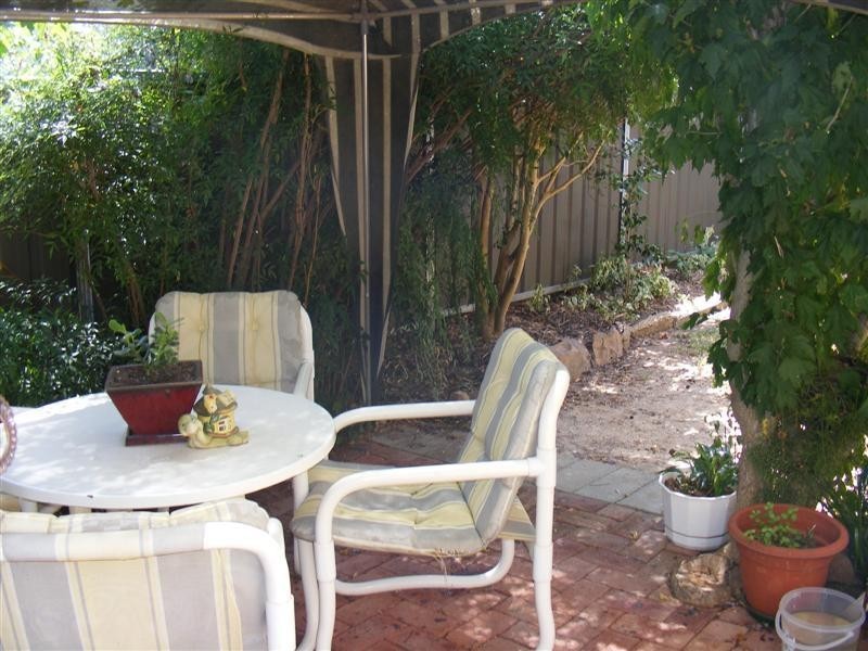 48 Lee Street, Cowra NSW 2794