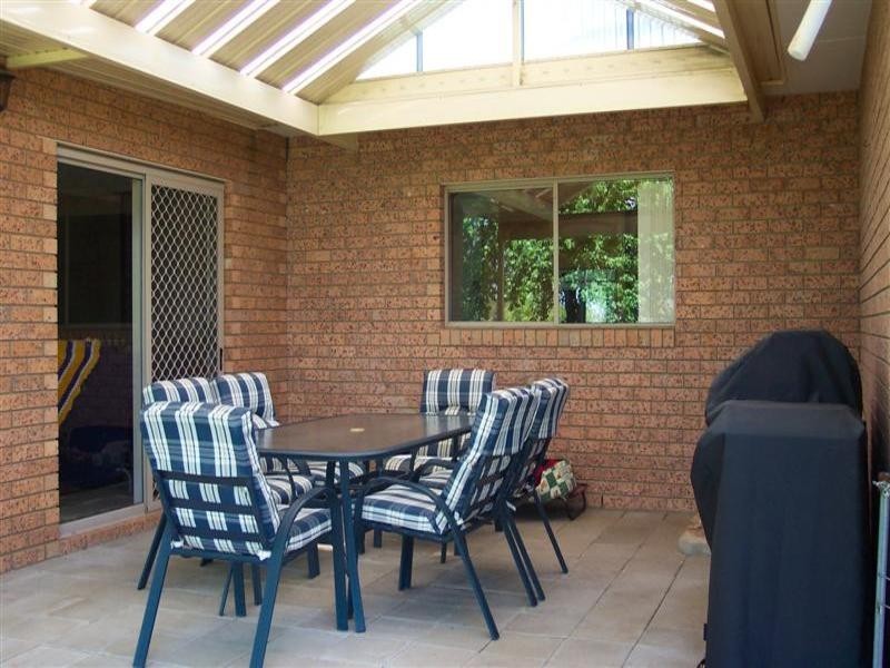 25 Dawson Drive, Cowra NSW 2794