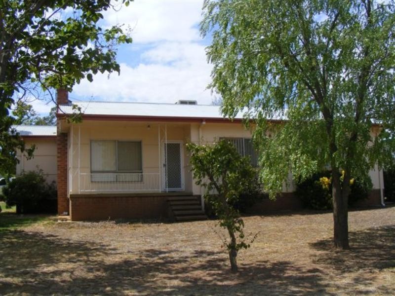 41 Binni Creek Road, Cowra NSW 2794