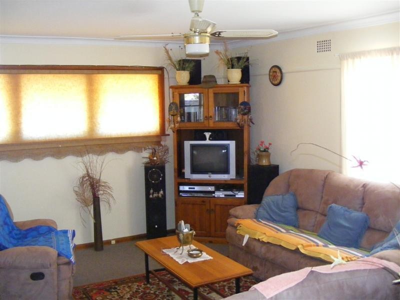 29 Eulo Street, Cowra NSW 2794