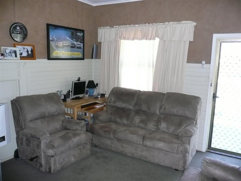 49 Kite Street, Cowra NSW 2794