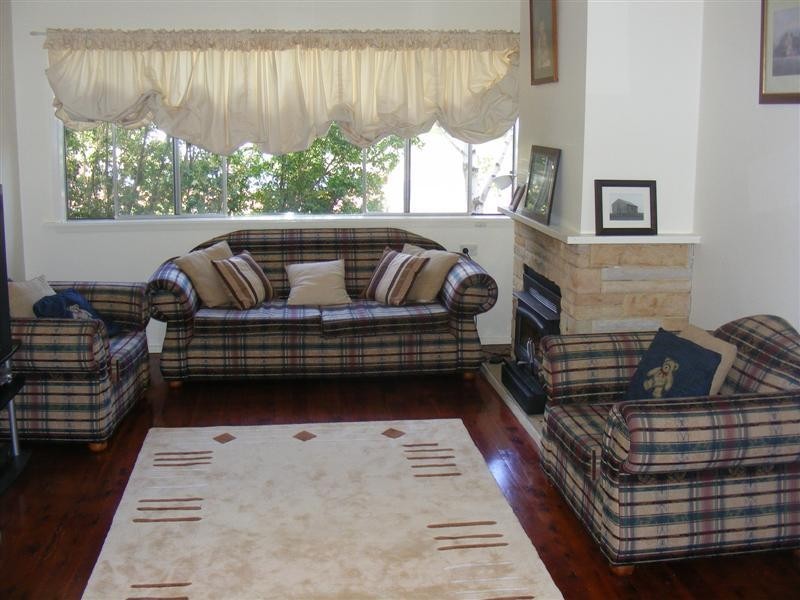 18 Pitt Street, Cowra NSW 2794