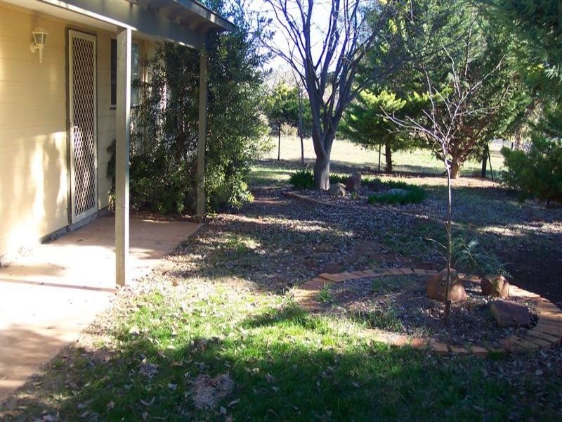 1 Waddell Street, Wattamondara NSW 2794