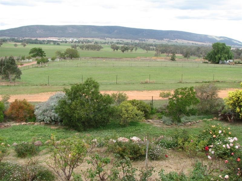 15 Henley Street, Bendick Murrell NSW 2803