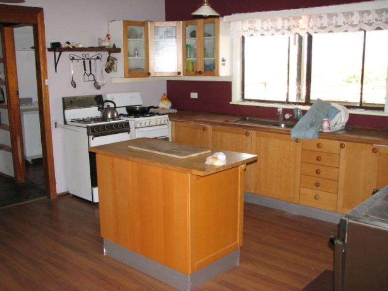 831 Tea Tree Road, Garland NSW 2797