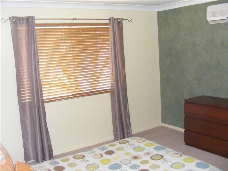 28 Newcombe Street, Cowra NSW 2794