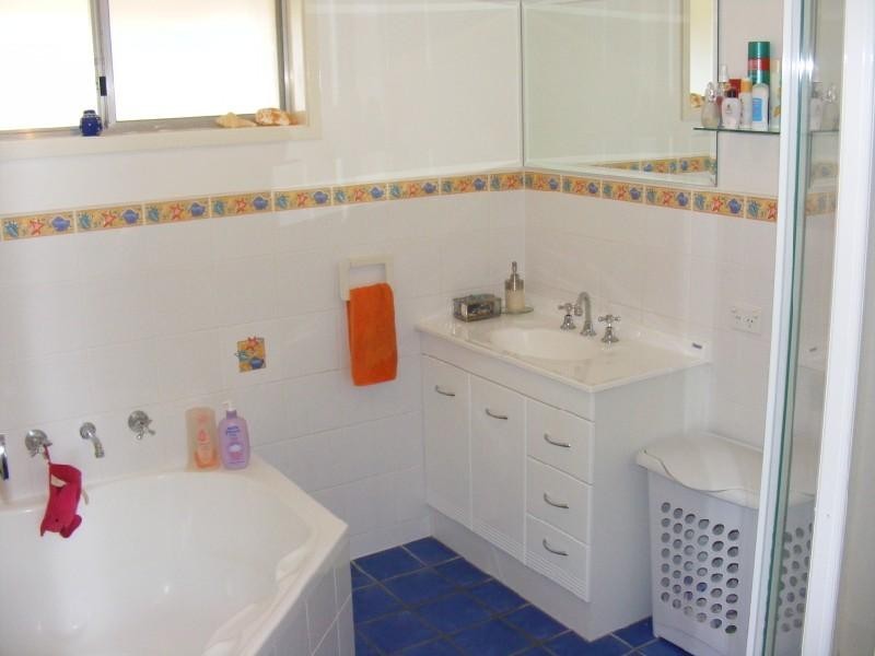 30 Kibbler Street, Cowra NSW 2794