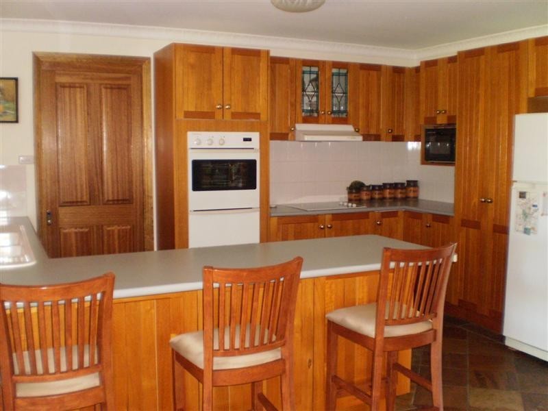 10 Grevillea Close, Cowra NSW 2794