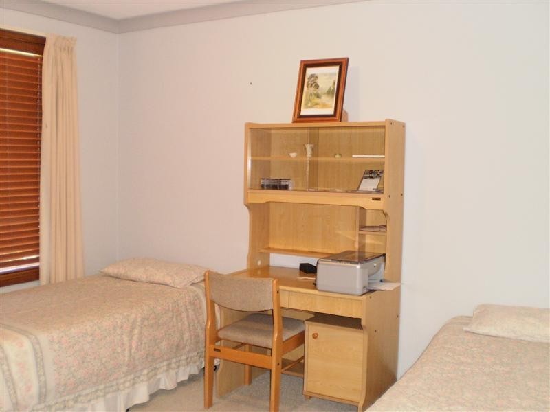 10 Grevillea Close, Cowra NSW 2794