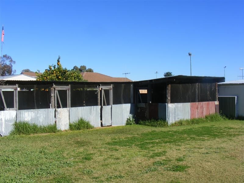 41 Vaux Street, Cowra NSW 2794