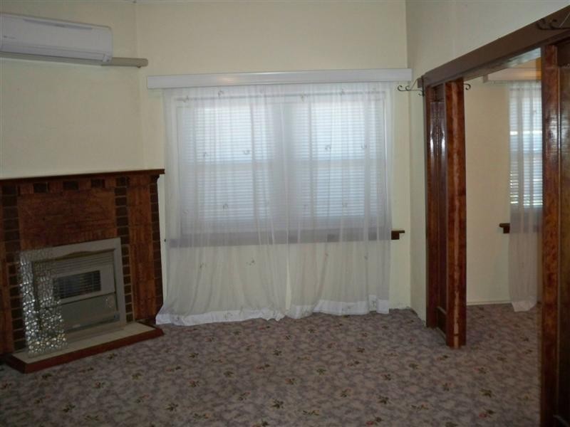 79 Darling Street, Cowra NSW 2794