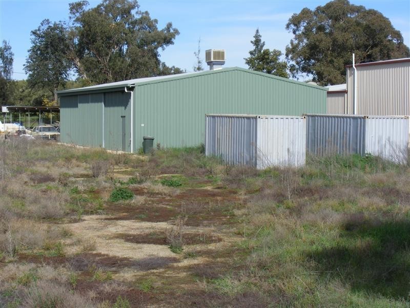 17 Cowra Road, Cowra NSW 2794