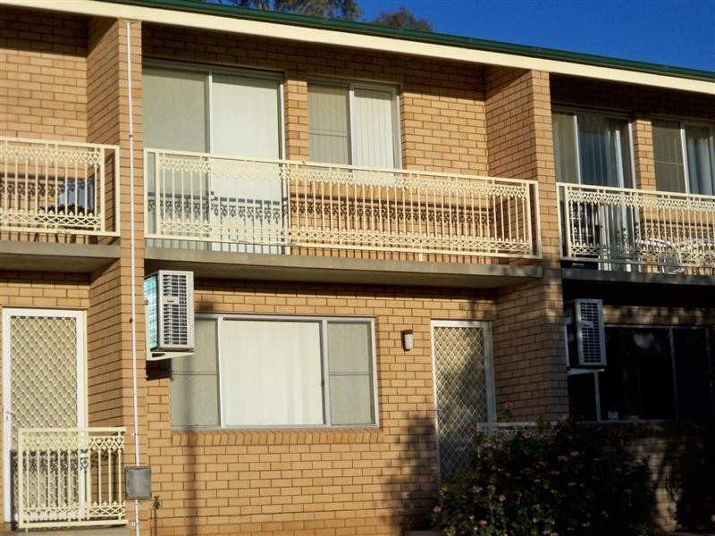 31B Newcombe Street, Cowra NSW 2794