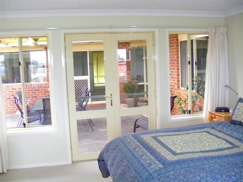 15 Eucalypt Close, Cowra NSW 2794