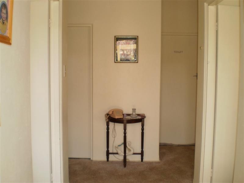 9 Liverpool Street, Cowra NSW 2794