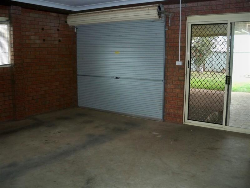 75 Lyall Street, Cowra NSW 2794