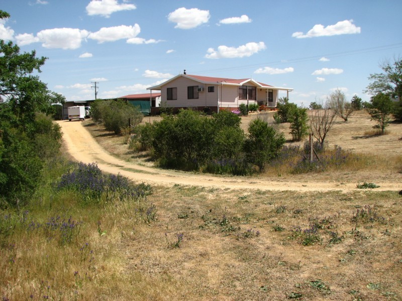 31A Valley View Road, Cowra NSW 2794