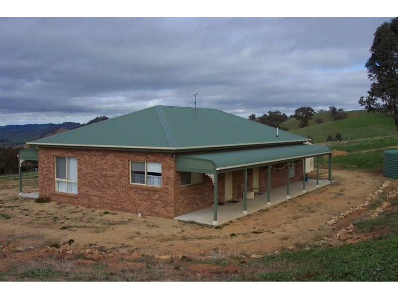 2102B Darbys Falls Road, Cowra NSW 2794