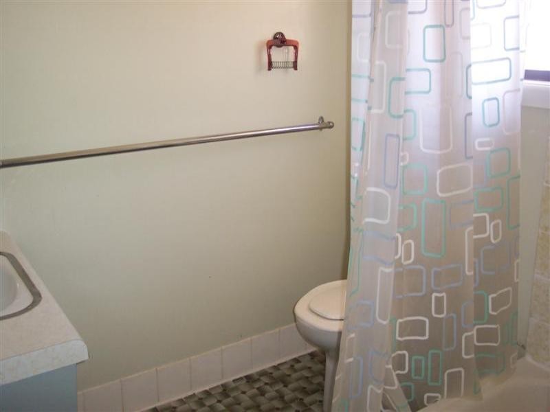 Units 1 & 2 – 28 Hartley Street, Cowra NSW 2794