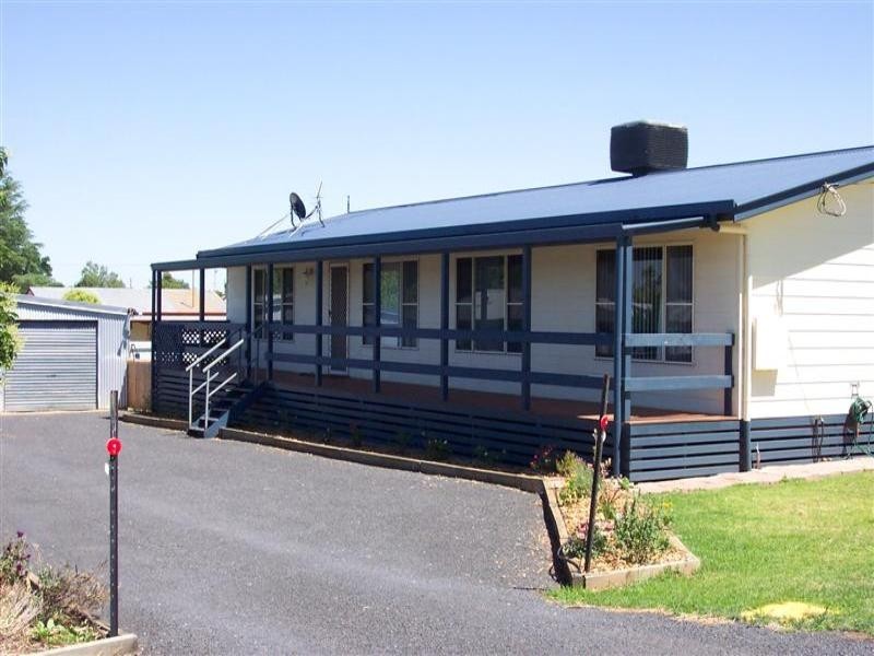 46 Kite Street, Cowra NSW 2794